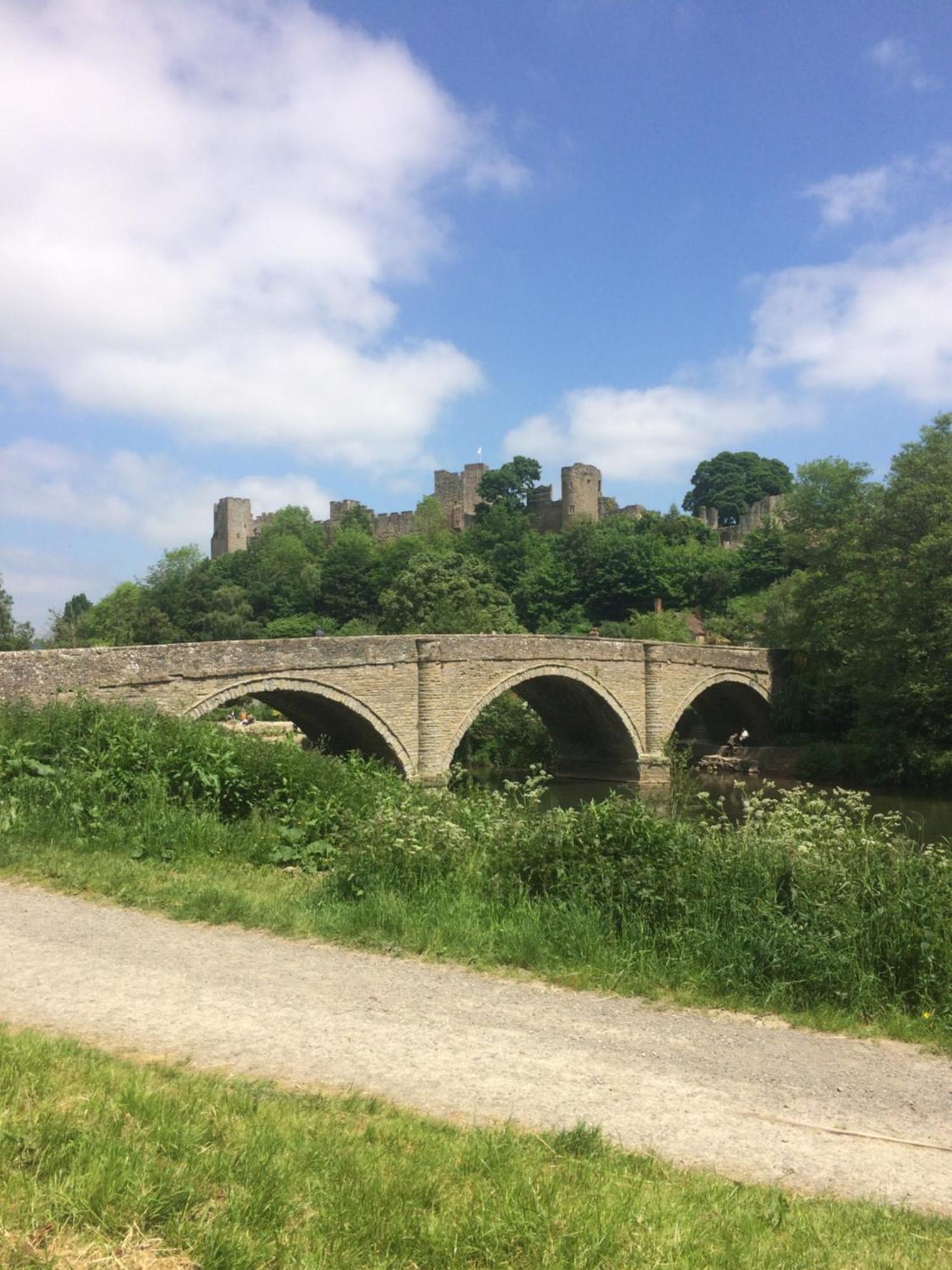 Ludlow Town Centre Apartments Dış mekan fotoğraf