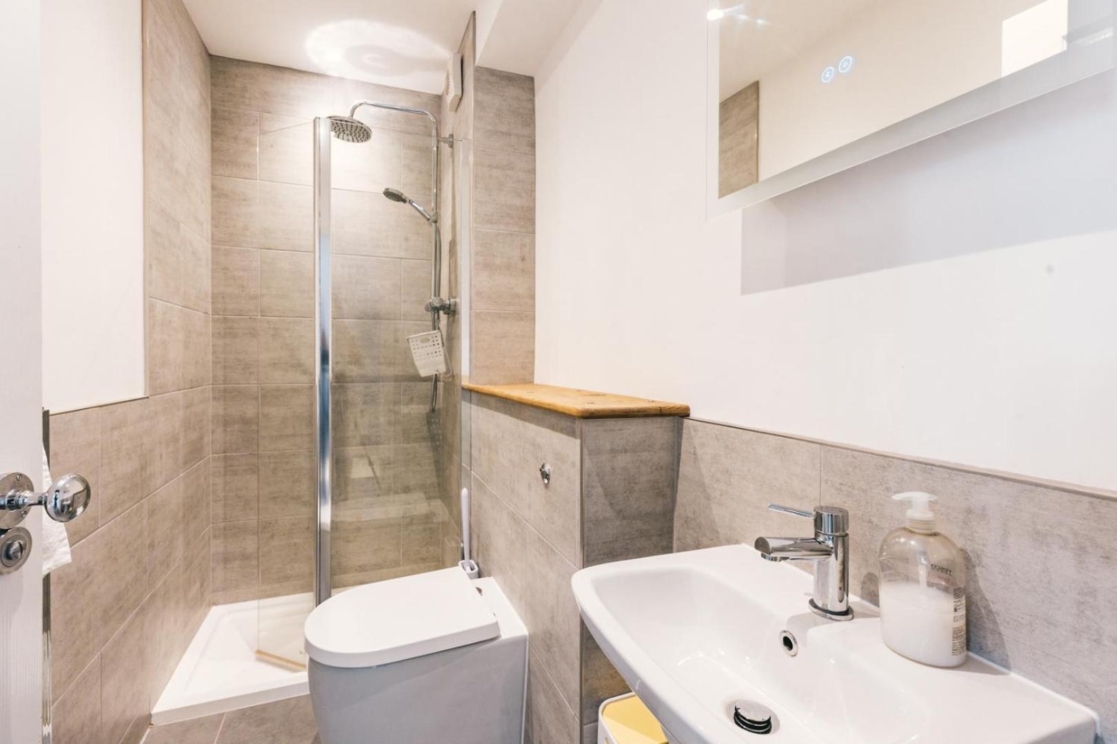 Ludlow Town Centre Apartments Dış mekan fotoğraf